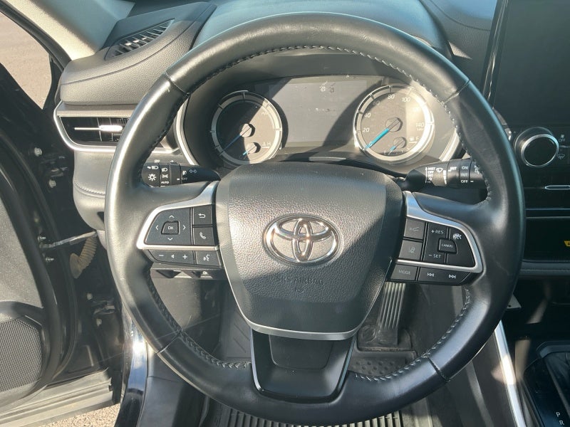 2023 Toyota Highlander Hybrid XLE