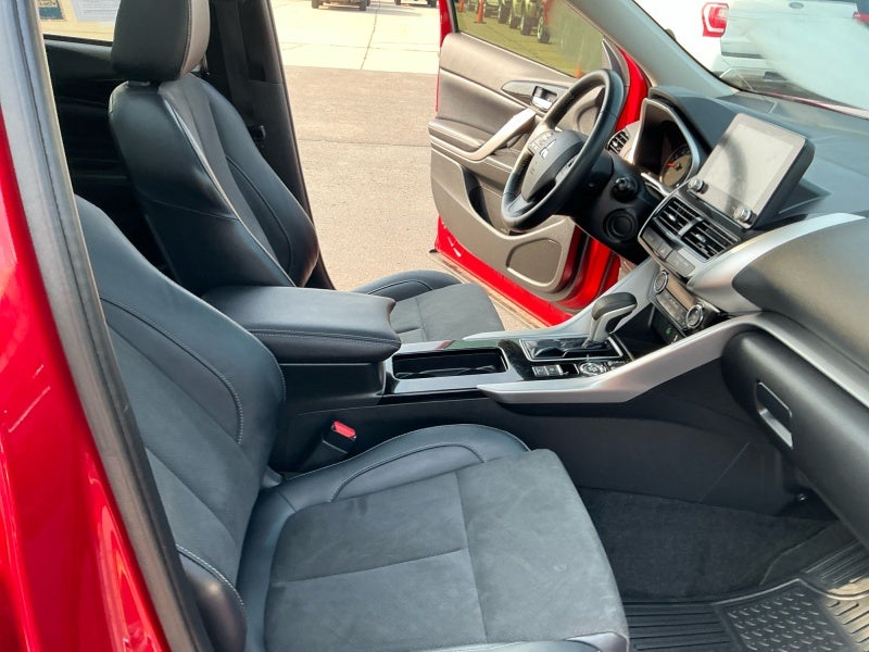 2022 Mitsubishi Eclipse Cross SE