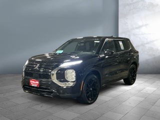 2023 Mitsubishi Outlander SE Black Edition