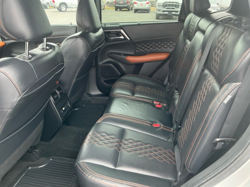 2022 Mitsubishi Outlander SEL