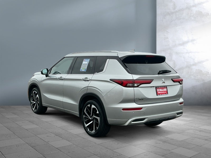 2022 Mitsubishi Outlander SEL