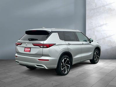 2022 Mitsubishi Outlander SEL