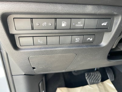 2026 Nissan Rogue Plug-In Hybrid Platinum