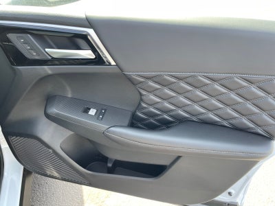 2026 Nissan Rogue Plug-In Hybrid Platinum