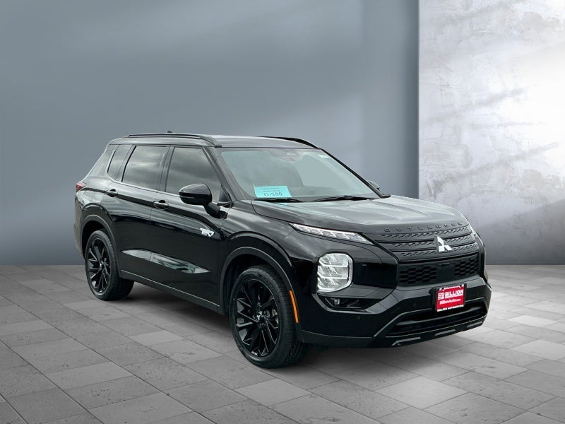 2025 Mitsubishi Outlander Plug-In Hybrid SEL Black Edition