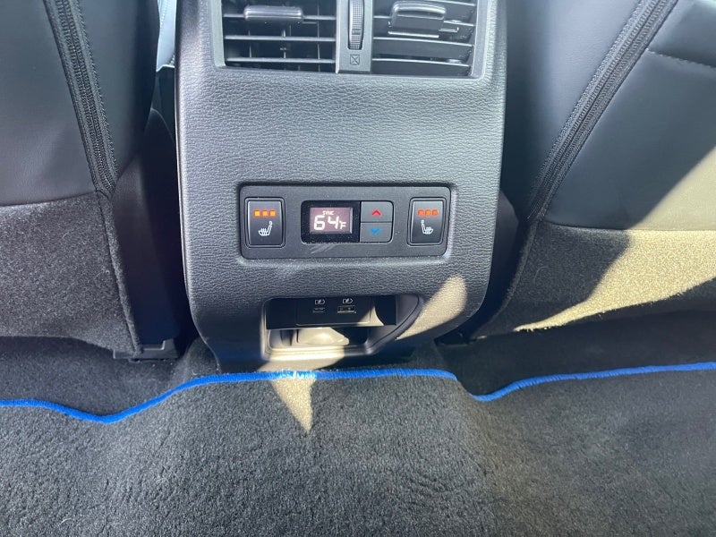 2025 Mitsubishi Outlander Plug-In Hybrid SEL Black Edition