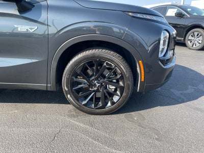 2025 Mitsubishi Outlander Plug-In Hybrid SEL Black Edition
