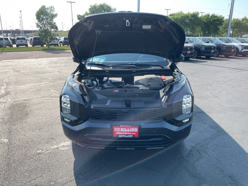 2025 Mitsubishi Outlander Plug-In Hybrid SEL Black Edition