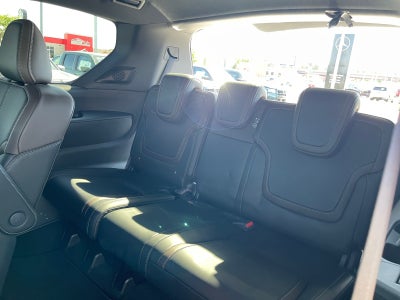 2025 Nissan Armada SL