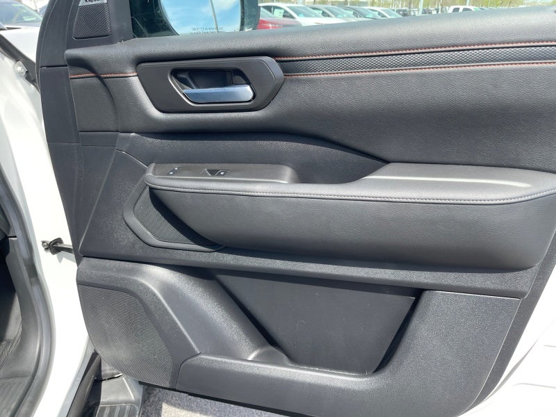 2025 Nissan Armada PRO-4X