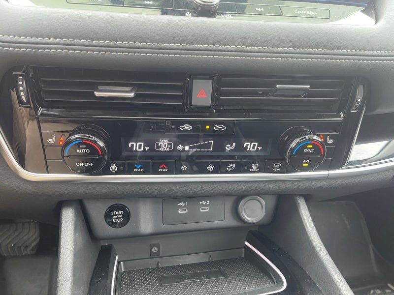 2025 Nissan Rogue SL