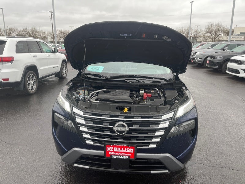 2025 Nissan Rogue SL