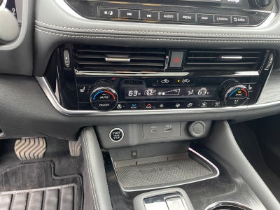 2022 Nissan Rogue Platinum