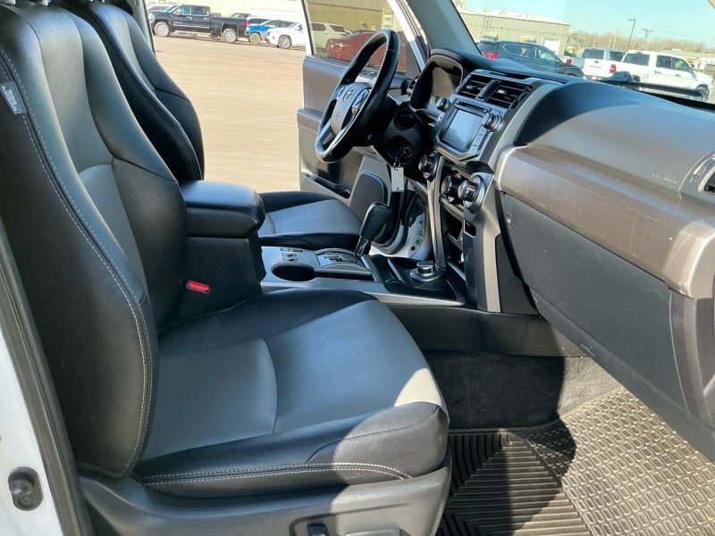 2016 Toyota 4Runner Base