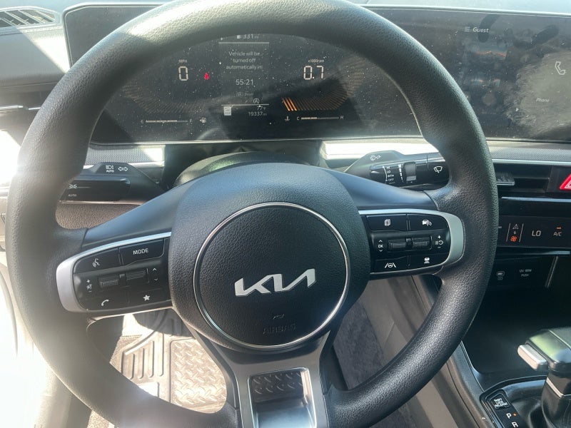 2025 Kia K5 LXS