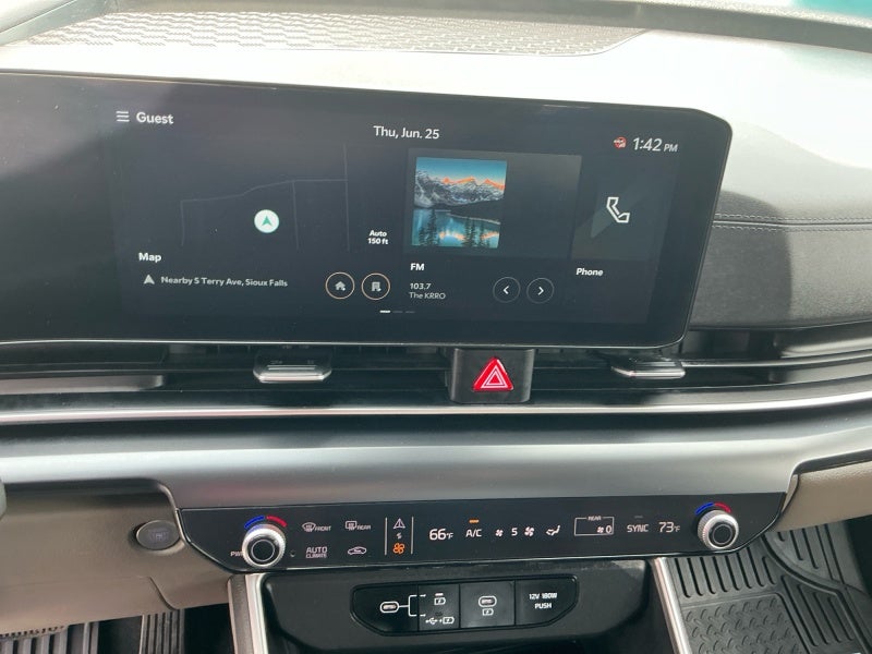 2026 Kia Carnival LXS