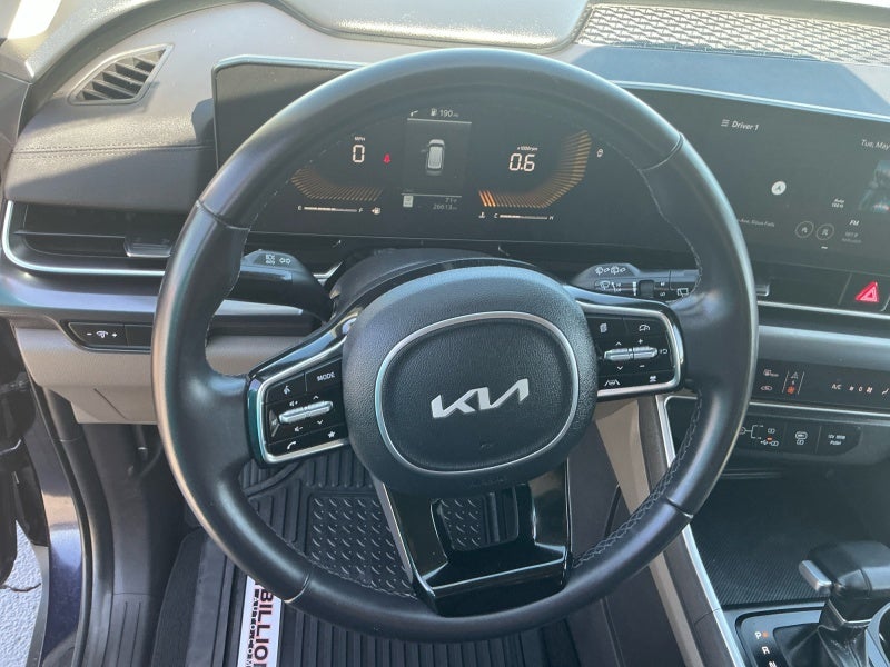 2025 Kia Carnival LXS