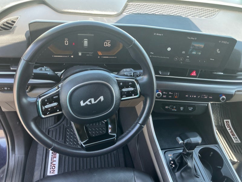 2025 Kia Carnival LXS
