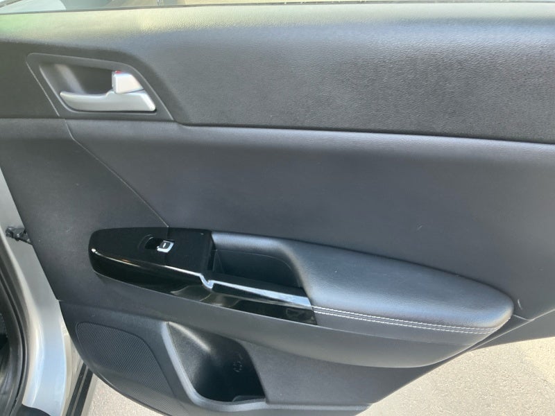 2020 Kia Sportage EX