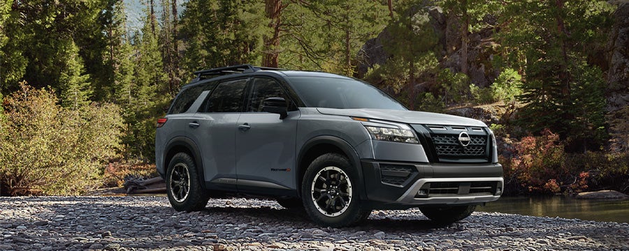 NISSAN Pathfinder Billion Nissan of Sioux Falls in Sioux Falls SD